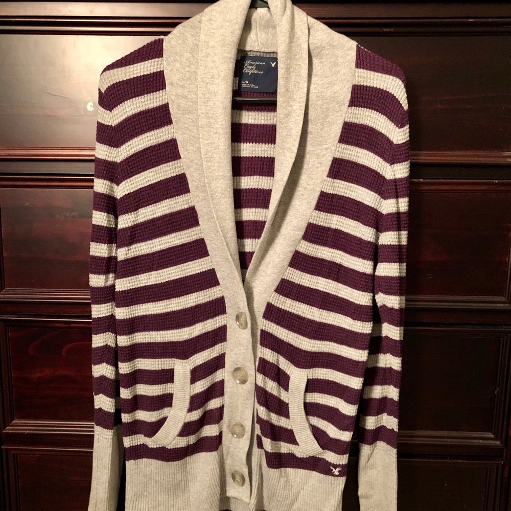 American Eagle 🦅 Cardigan